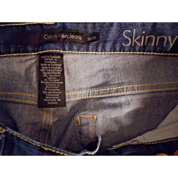 Calvin Klein Dark Wash Mid Rise Skinny Jeans Size 30" x 31.5" - Picture 3 of 7